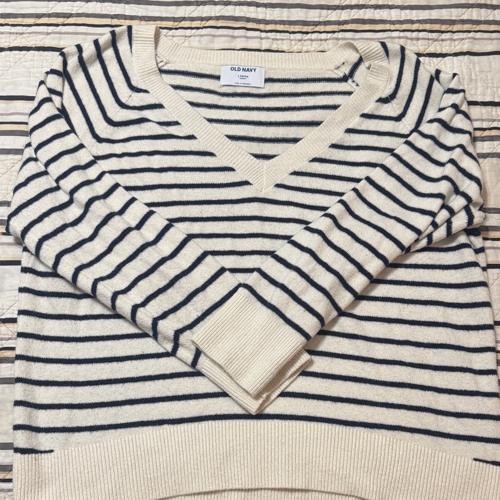 Old Navy Navy and Cream Striped V-Neck Sweater